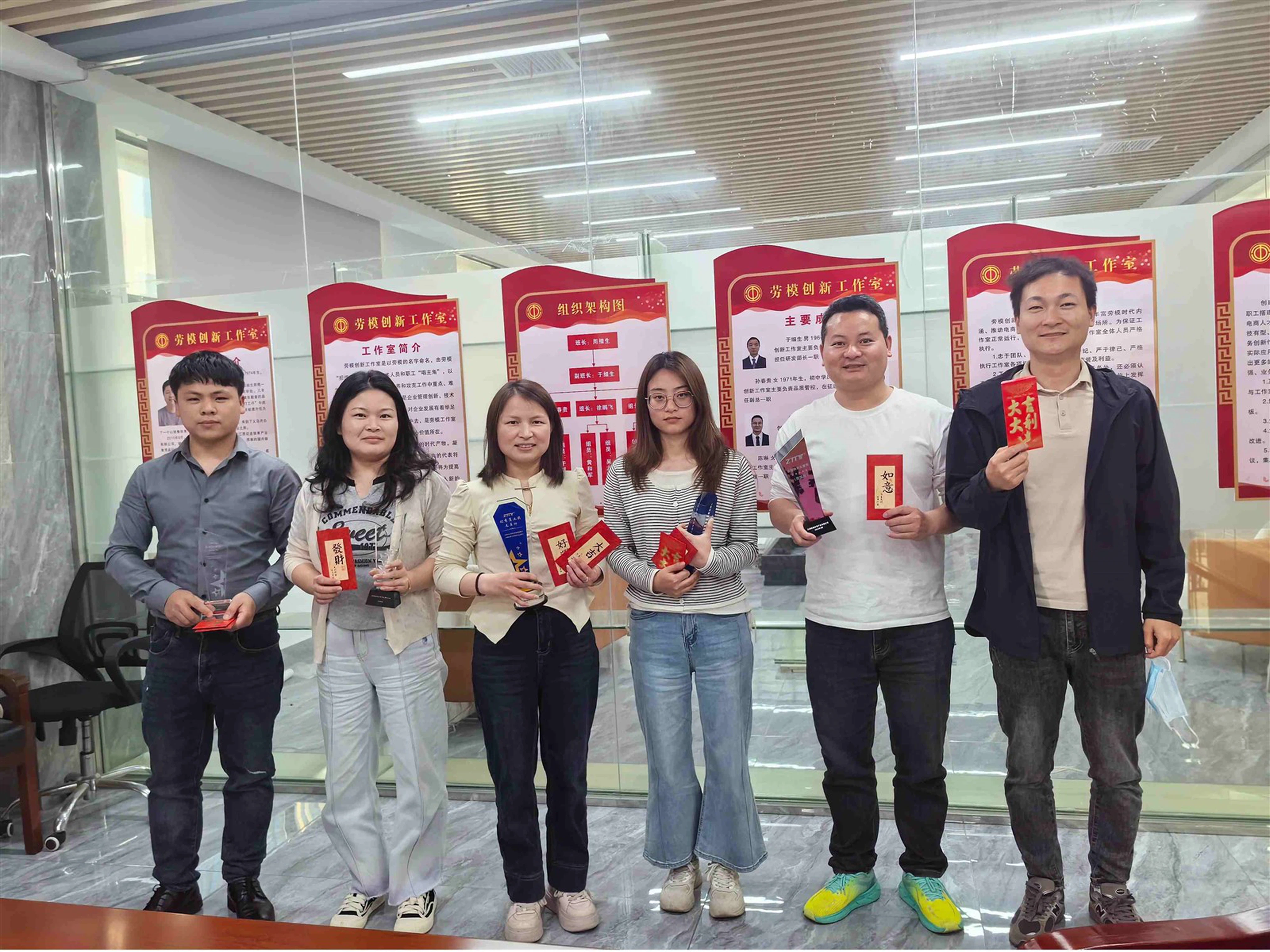 Group photo of award-winning guys Group photo of award-winning guys